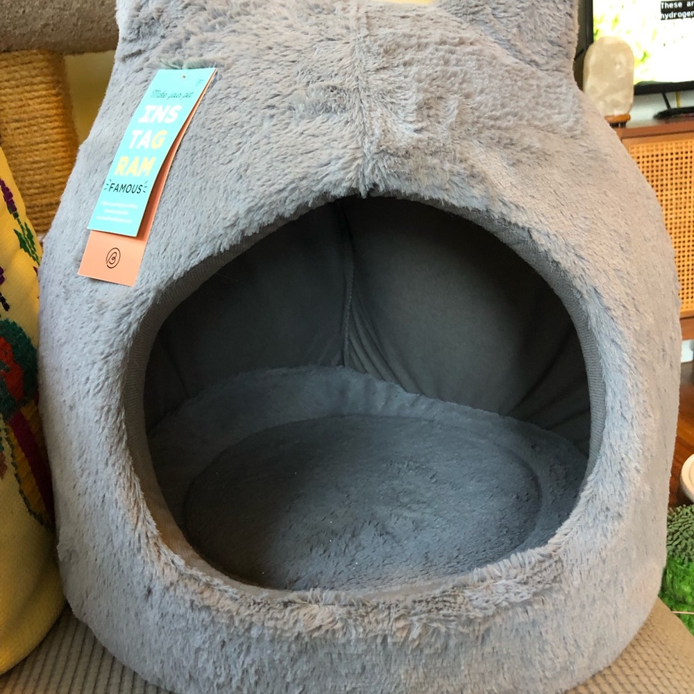 Cozy Gray Cat Cave Bed